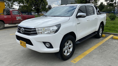 Imagen 1 de 19 de Toyota Hilux