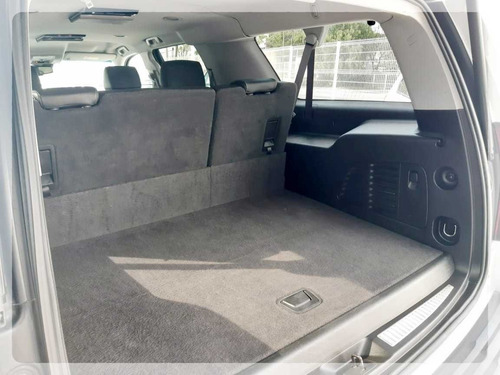 Imagen 7 de 15 de Chevrolet Suburban Lt 2017