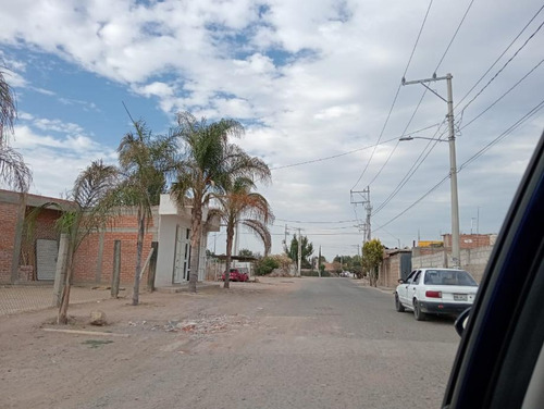 Terreno En Venta En Colonia Quintanares, Pedro Escobedo, Querétaro