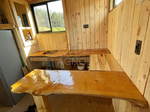 Casa En Venta De 1 Dorm. En Cobquecura
