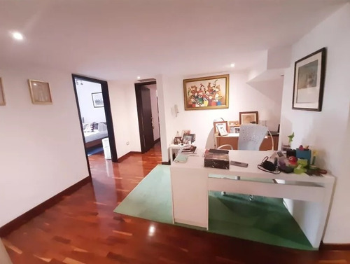 Terraza De Club Hípico, Concresa, Apartamento En Alquiler De 257m2