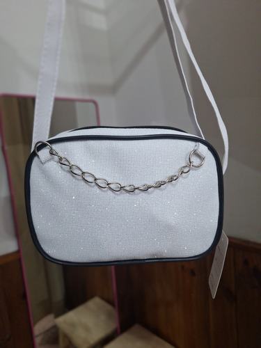 Cartera Tipo Bandolera Cuerina Para Colgar O Cruzar Blanco Brilloso Acero Blanco