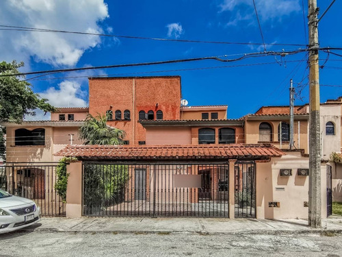Imagen 1 de 30 de Casa 3 Recámaras En Venta. Residencial Mallorca, Sm18, Cancún, Q.roo