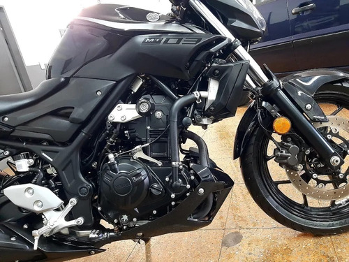 Imagen 2 de 12 de Yamaha Mt 03