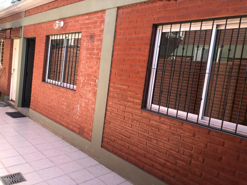 Venta Departamento 2 Dormitorios P.baja C/cochera