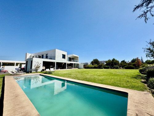 Las Brisas De Chicureo