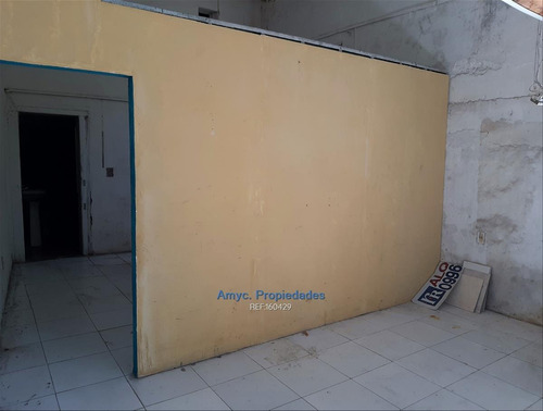 Imagen 3 de 6 de Importante Local Con Vivienda 2 Entradas Independientes Cw160429