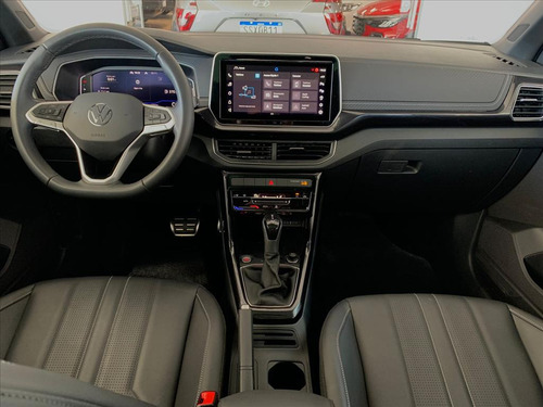 Volkswagen T-Cross 1.4 250 TSI TOTAL FLEX HIGHLINE AUTOMÁTICO
