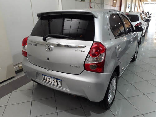 Imagen 14 de 15 de Toyota Etios Xls 2016 5ptas, Concesionario Oficial