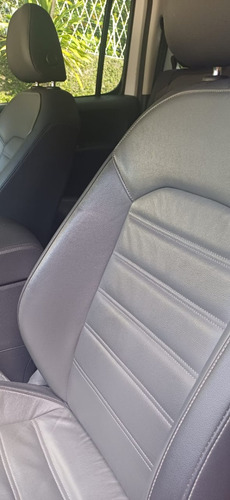 Volkswagen Amarok 3.0 Highline Extreme Cab. Dupla V6 4x4 Aut. 4p