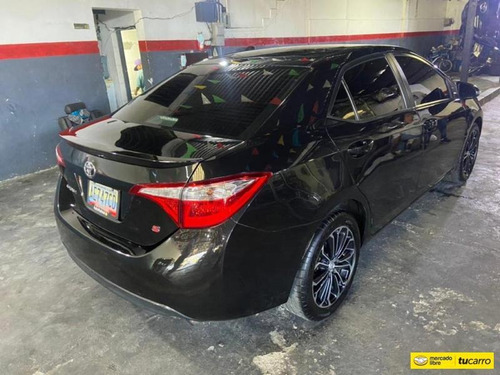 Toyota Corolla Automático