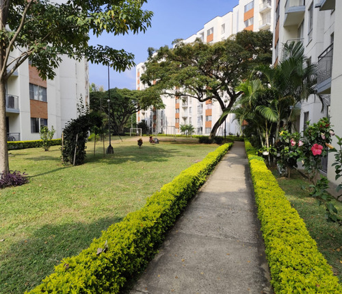 Apartamento En Los Naranjos Jamundi
