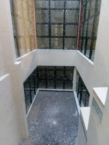 Imagen 8 de 9 de Gran Loft, Plaza Matriz, 57 M2 , Grandes Ventanales, Super Luminoso , Único !!