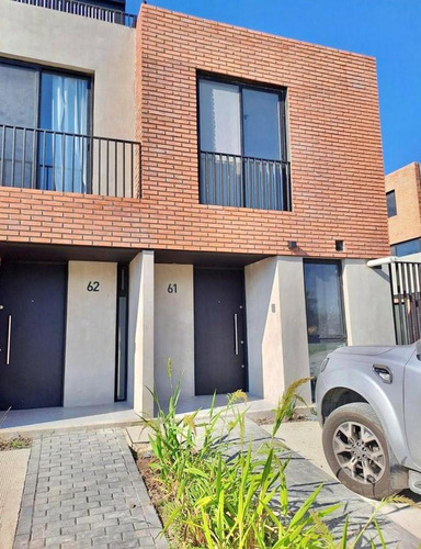 Departamento Dúplex  En Venta En Santa Ana Joven, Benavidez, Tigre