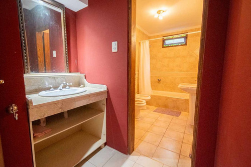 Venta Casa 4 Dormitorios Pileta Y Parque Colastine