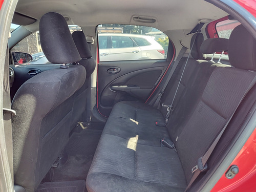 Toyota Etios 1.5 Xls 6Mt