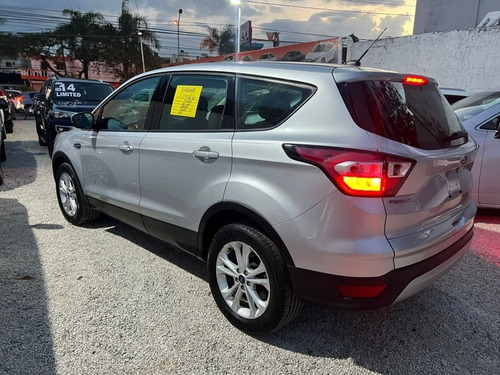 Imagen 5 de 6 de Ford Escape