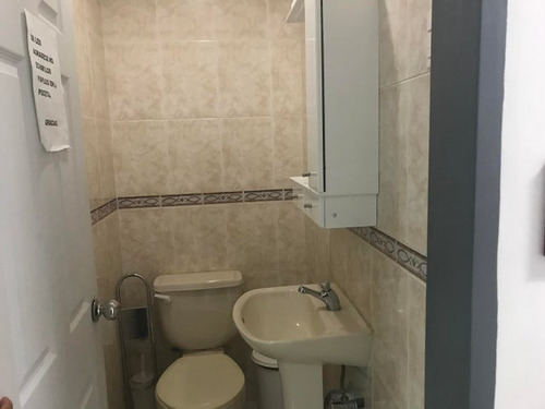 Clínica Ambulatorio En Venta La Campiña 24-5163