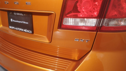 Dodge Journey 2.4 Sxt 5 Pasajeros Plus Mt