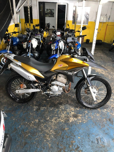 Honda Xre 300