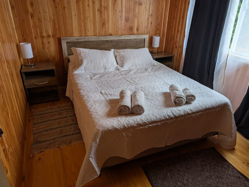 Cabaña En Chiloé Con Vista Al Mar Y Tinaja Privada Incluida