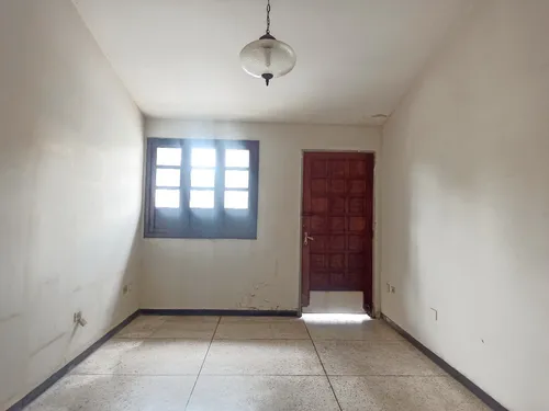 Casa En El Viñedo, Valencia.