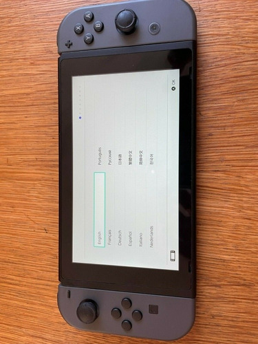 Imagen 3 de 4 de Nintendo Switch 32gb Console Bundle With Games, Dock And Cas