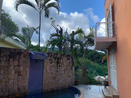 Casa Para Alugar Na Rua Sérgio Porto, Gávea, Rio De Janeiro - Rj - Liv-13530