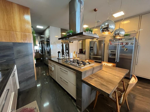 Imagem 22 de 26 de Apartamento 04 Suítes Alto Padrão Frente O Mar Na Praia De Itapoã - 22025