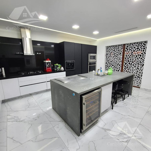 Imagen 8 de 26 de Casa En Venta En Lagos Del Sol Cancun B-abt6134