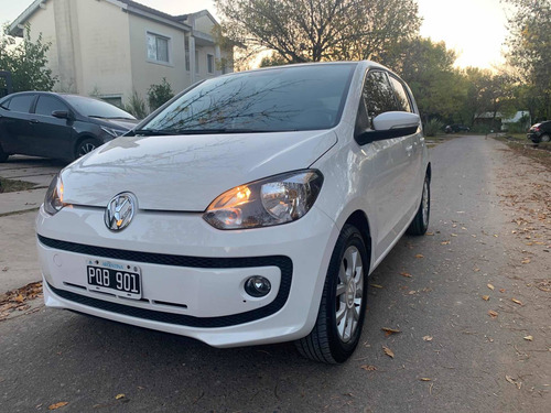 Volkswagen Up! 2016 1.0 High Up! 75cv I-motion 5 P