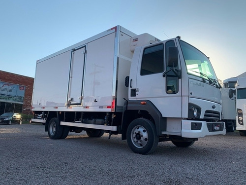 Imagem 3 de 15 de Ford Cargo 816 S - Câmara Fria