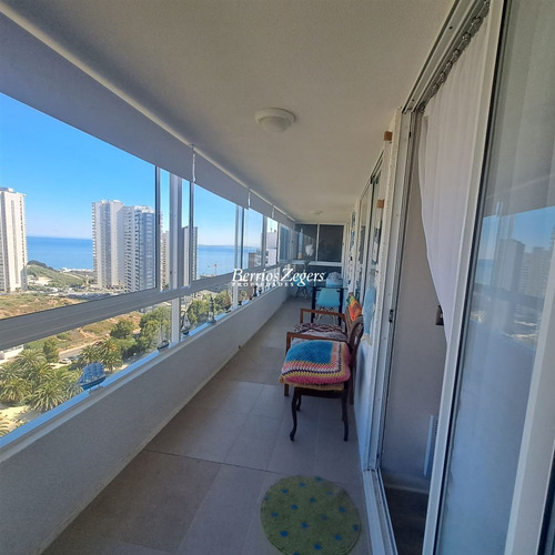 Departamento En Venta De 2 Dorm. 2 Baños, 2 Estac. En Concón