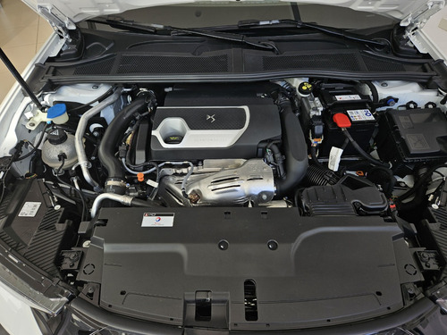 D.S. DS4 1.6 Performance Line 215 At8