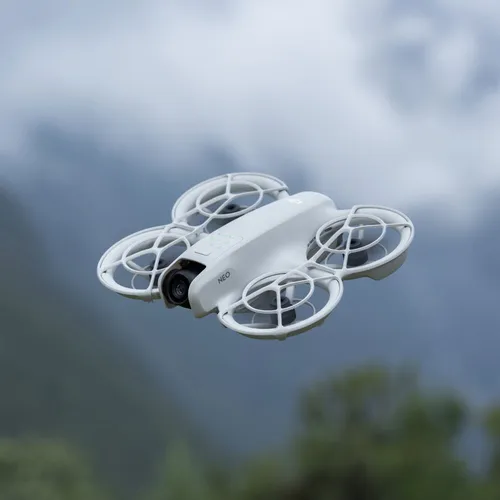 Drone Dji Neo - Fly More Combo