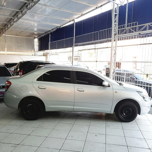 Imagem 2 de 7 de Chevrolet Cobalt 2014 1.4 Lt 4p