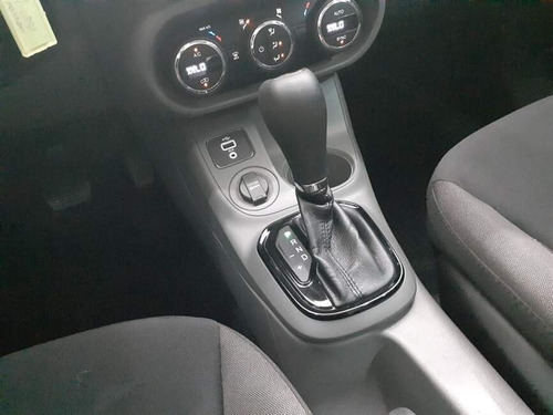 Imagem 8 de 12 de Toro 1.8 16v Evo Flex Freedom Open Edition At6