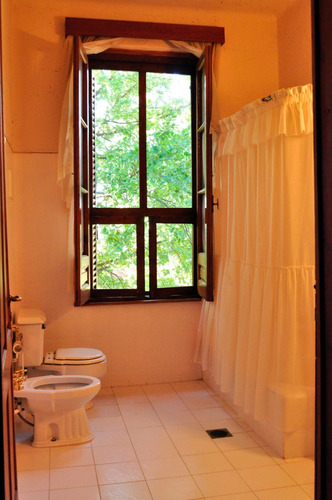 Imagen 13 de 13 de Casa Quinta. Parque Centenario Y Pileta De Uso Exclusivo-
