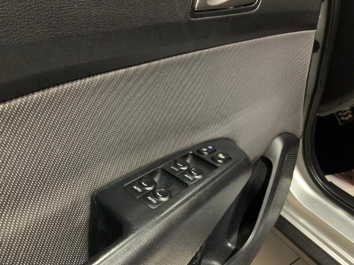 Imagem 8 de 8 de Hyundai Hb20x 1.6 Automático Impecável