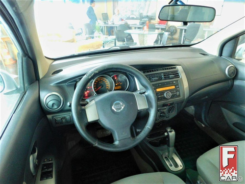 Imagem 5 de 10 de Nissan Livina Grand S 1.8 16v Flex Fuel Aut.