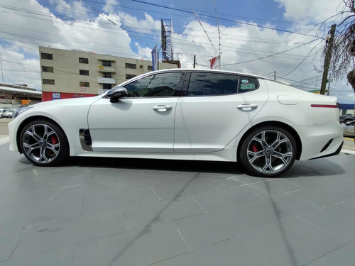 Imagen 5 de 15 de Kia Stinger 2020 3.0 V6 Gt