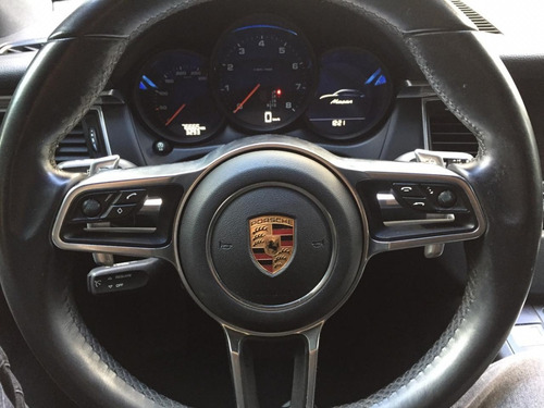 Porsche Macan - Motum