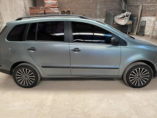 Volkswagen Suran 1.6 Comfortline 101cv 11a 2010