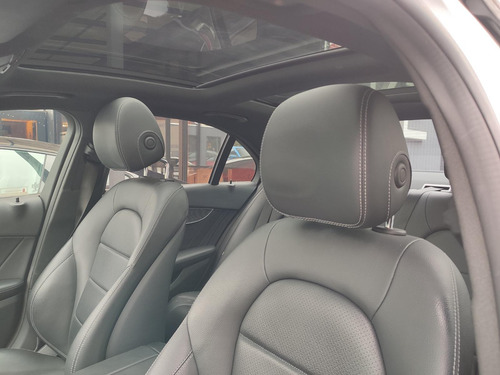 Mercedes-benz C300 Sedan 2.0 At 2019
