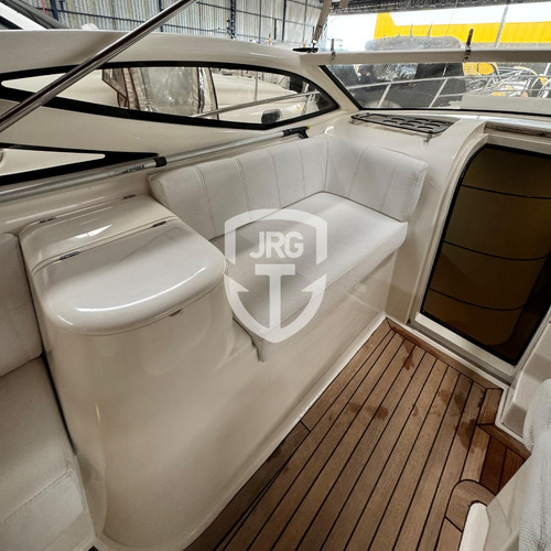 Lancha Real Top 38 Com 2x Mercruiser 320 Hp + Ar E Gerador