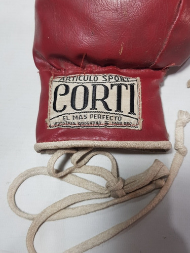 Imagen 5 de 8 de Antiguos Guantes Box Niños Corti Y Otro Lote X 4 Mag 58662