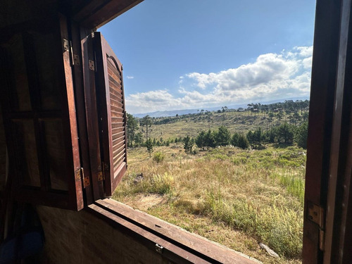 Cabaña Con 1 Hectárea Y Media En Yacanto!!