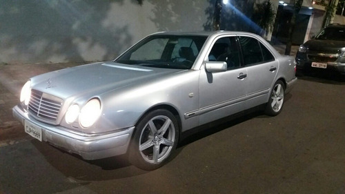 Mercedes-benz Classe E 1998 3.2 Avantgarde 4p