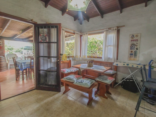 Casa En Venta En Jardines De Cordoba- Ref: 4713