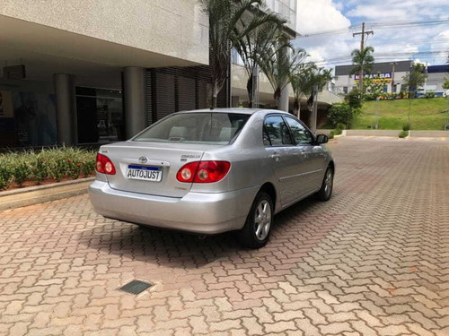 Toyota Corolla Sedan Xli 1.6 16v